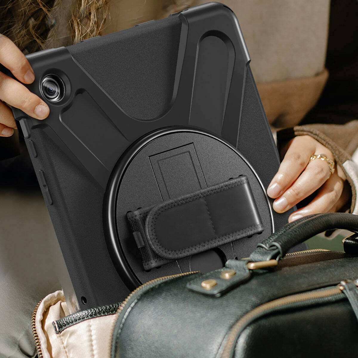 Galaxy Tab A9 Plus Zore Defender Tablet Silikon Siyah